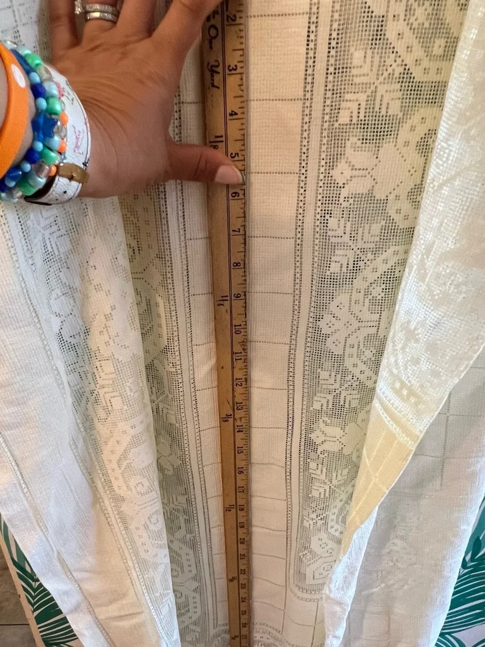 Vintage cream textile filet lace table cloth 75” x 63”